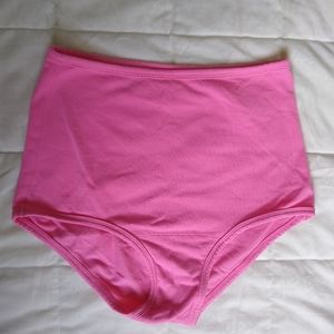 ARQ Medium High Rise Undies